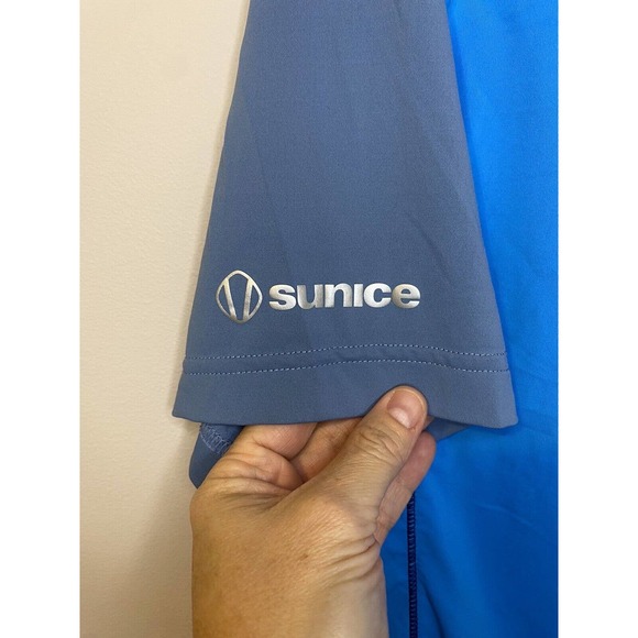 Sunice Size MEDIUM Blue Gray Polo Golf Shirt Performance Sportswear - Picture 3 of 7